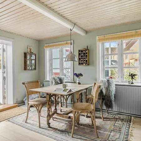 Ferienhaus 2 Bedroom Pet Friendly In *
